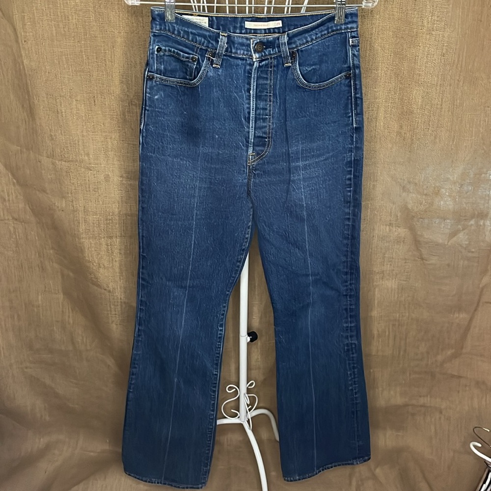 Levi’s RibCage Boot Cut Jeans - Picture 4 of 13